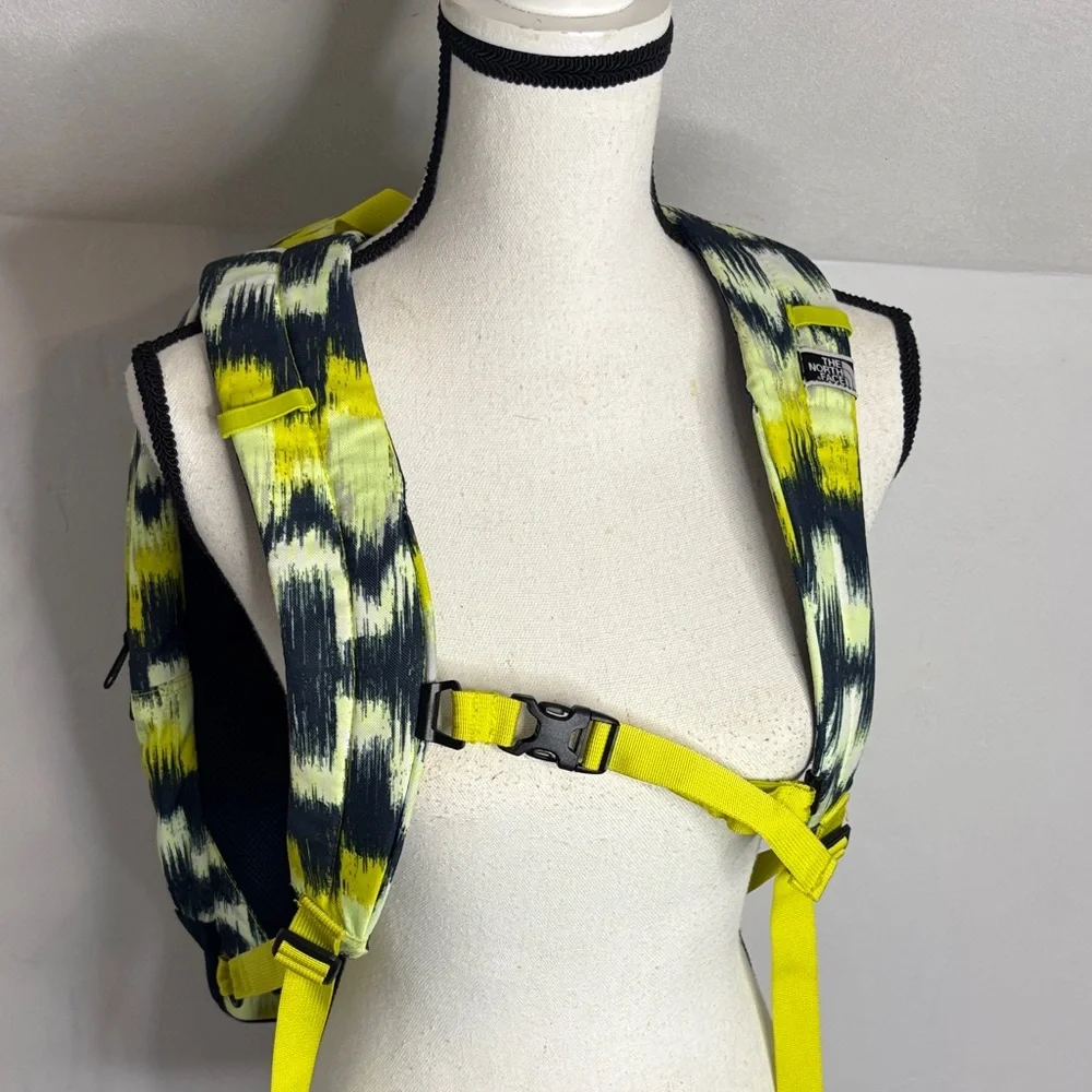The North Face Black Yellow Patterned Backpack TOT8551F
